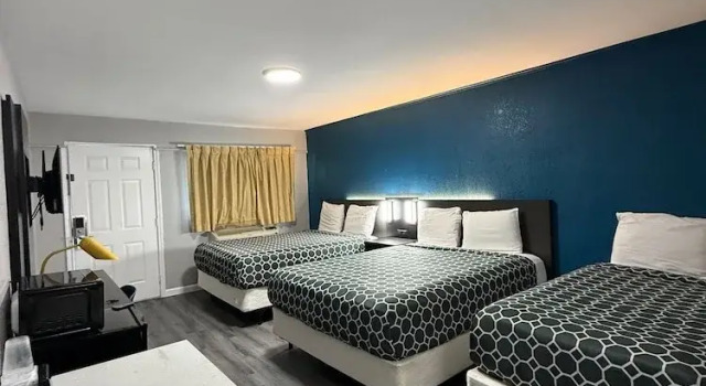 Трёхместный номер Standard American Inn Port OConnor