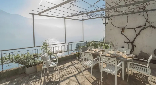 Вилла Giuliano's House - Amazing Lake View by Rent all Como