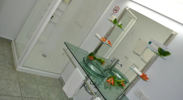 Номер Standard с видом на океан Club Raro Resort