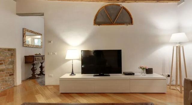 San Lorenzo Apartment by Mamo Florence, Забронировать Апартаменты/квартира Дуомо Флоренция, рядом с Дом Буонаротти