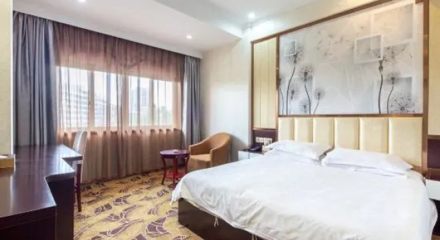 Люкс Premier Yiwu Khorasan Hotel