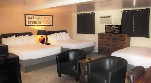 Номер Executive Townhouse Motel