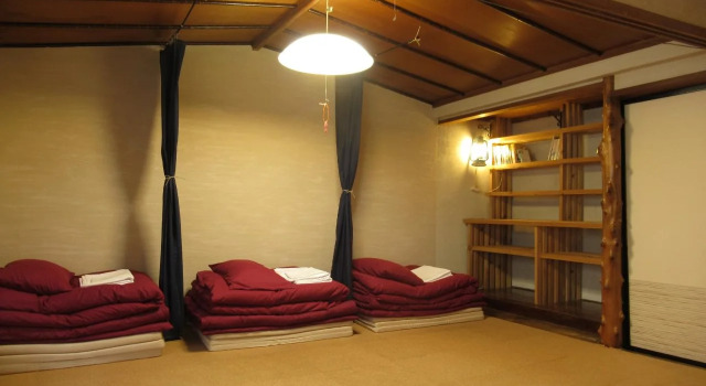 Candela Guest House Matsumoto, Prenota Affittacamere Matsumoto 