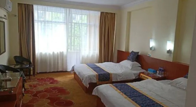 NMXGLLGYBG, Prenota Hotel Chongzuo Guangxi