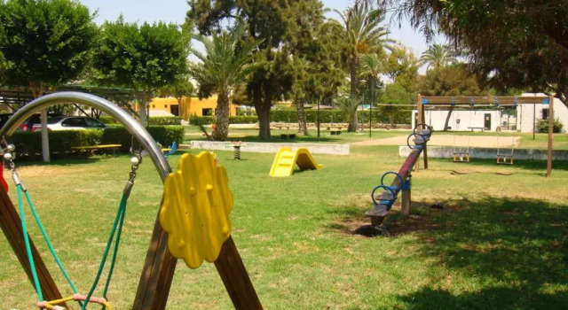 Коттедж 1 de 17 CASA CON JARDÍN PRIVADO A 200m DE LA PLAYA.