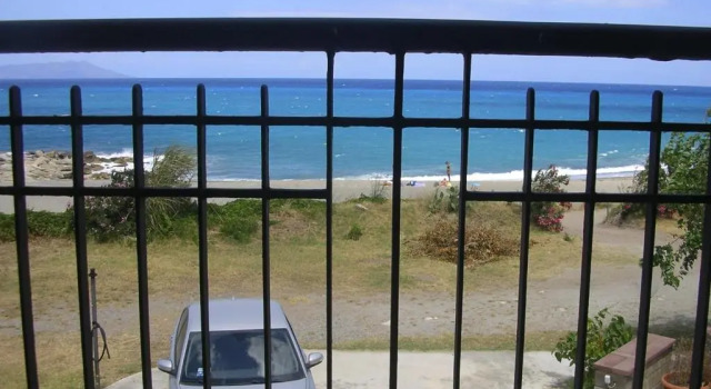 on the beach, Book Hotel Hotels in Sicily with Parking, Parking