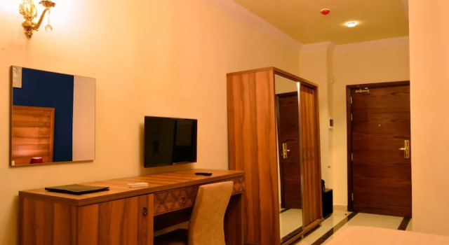Двухместный номер Deluxe с балконом и с видом на город Bissau Royal Hotel