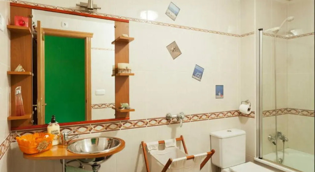 Altavista Apartment, Book Apartment  