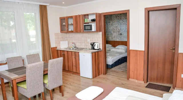 Апартаменты Média Apartmanház