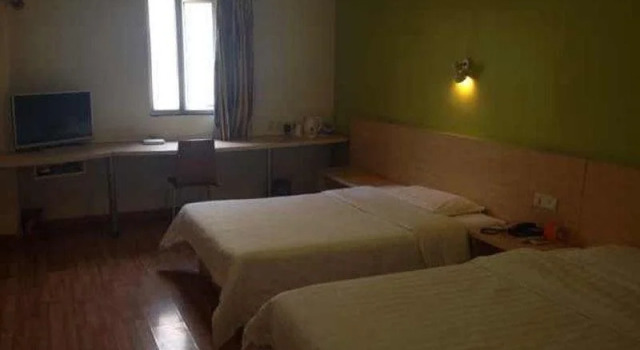 7 days inn Harbin Cheng De Plaza