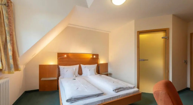 Номер Comfort Gasthaus Hotel Zum Mohren
