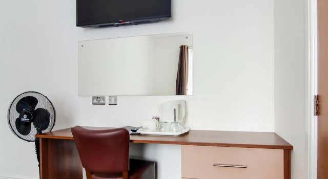 Executive King Apartment For 4 Near Anfield Stadium