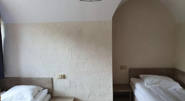 Wodny Świat, Varaa Hotelli  