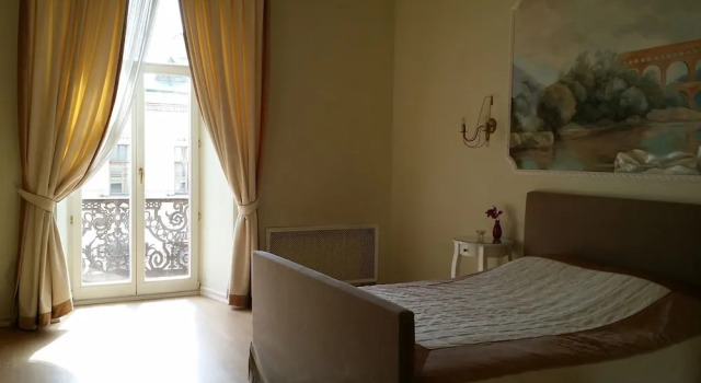 Апартаменты Center City Flats, Забронировать Апартаменты/квартира Отели Санкт-Петербурга с парковкой, рядом с Станция метро «Сенная Площадь», Парковка