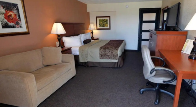 Номер Premium Elephant Butte Inn & Spa