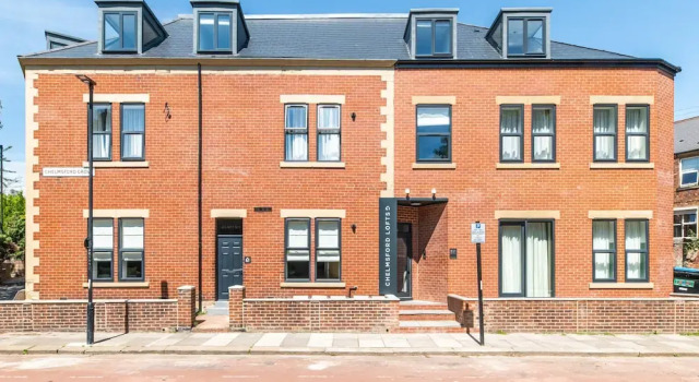 Chelmsford Loft 5 Penthouse, Varaa Huoneisto Asunnot kohteessa Merseyside, Huoneisto