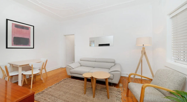 Beautiful 2Bdrm Beachside Getaway
