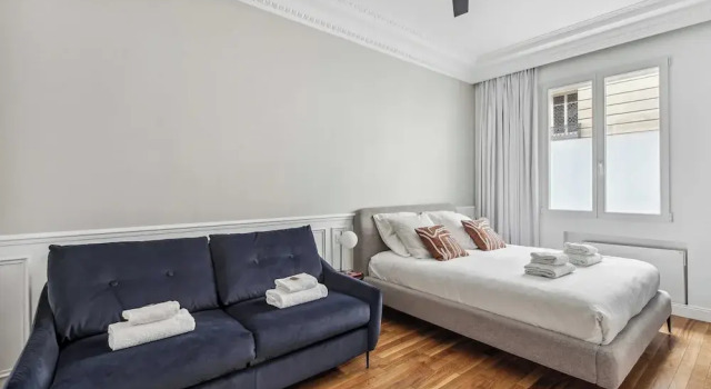 Elegant Apartment -1br/6p - Arc de Triomphe, Забронировать Апартаменты/квартира Отели Парижа с парковкой, рядом с Свято-Троицкий собор и Русский православный духовно-культурный центр, Парковка