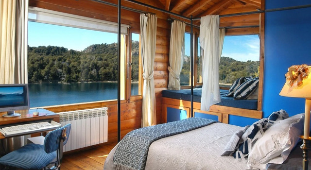 Magnificent Home with Lake Vistas H14