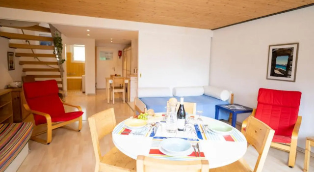 Chasa Trü Nr. 17, Book Hotel Scuol Grisons