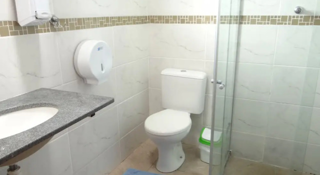 Трёхместный люкс с балконом Da Orla Pampulha Hostel