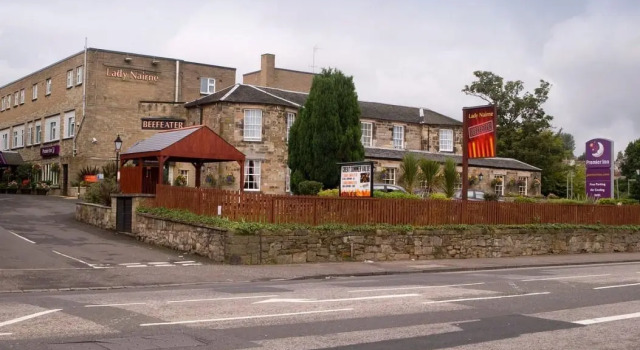 Номер Standard Premier Inn Edinburgh East