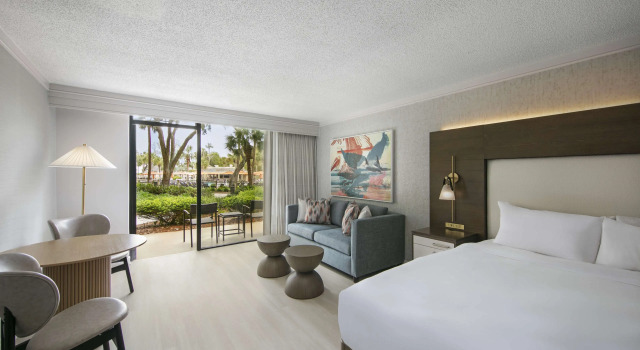 Двухместный номер с видом на бассейн Sonesta Resort Hilton Head Island