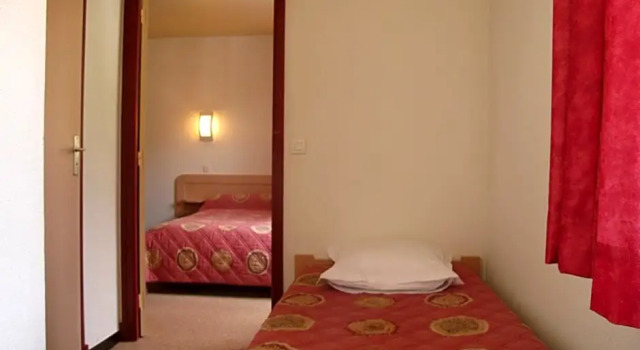 Hôtel de la Mairie, Prenota Hotel Hotel a Alvernia con parcheggio, Parcheggio