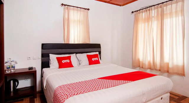 OYO 1812 Dg Inn, Réserver Hôtel Tuk Tuk 