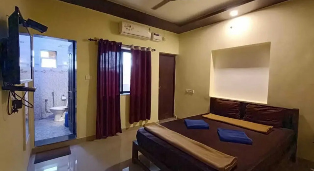 Map5 Inn Near Morjim, Rezerwuj Hotel Morjim North Goa