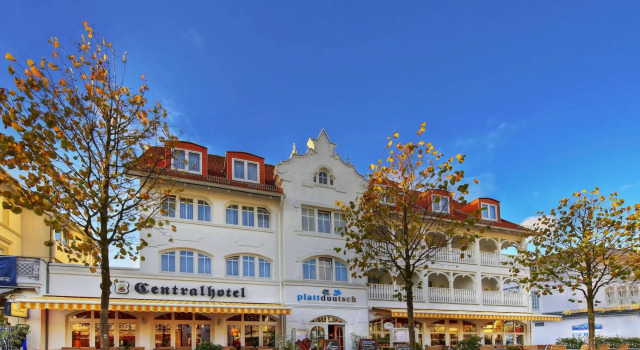 Centralhotel Binz, Забронировать Отель Отели Остзебад-Бинц 3 звезды, рядом с Binz Station, 3*