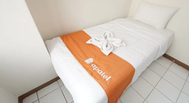 Apatel Metro Sunter 185, Book Hotel Hoteller i Jakarta med pool, nær Sunter Mall, Swimmingpool