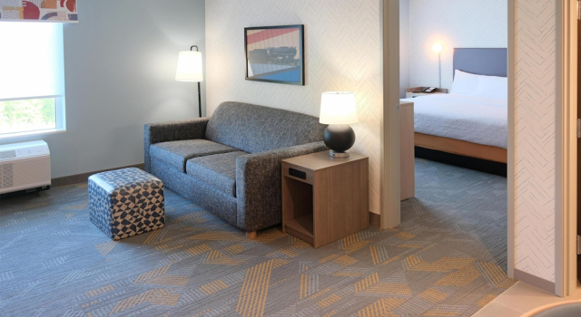 Четырёхместный люкс Home2 Suites By Hilton Lima