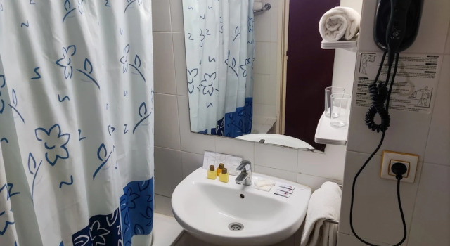 Двухместный номер Economy с балконом Hotel Samba