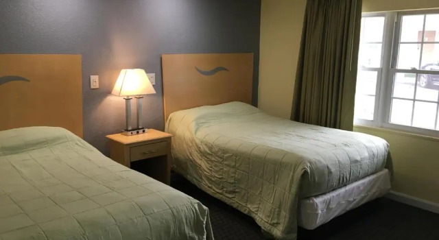 Двухместный номер Deluxe Chisholms Motor Inn
