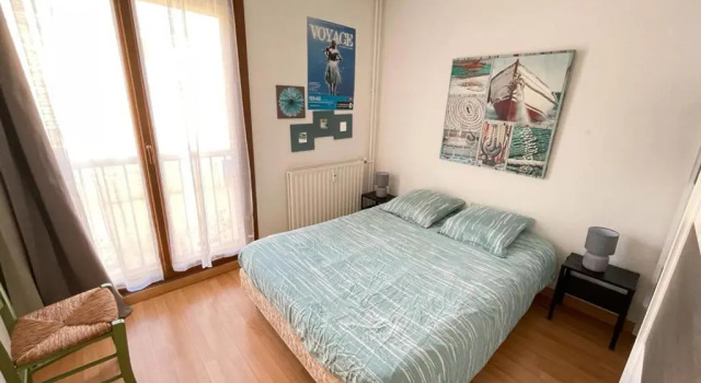 T2 Avignon Climatise Intra Muros Spacieux Et Lumineux, Prenota Appartamento Hotel a Alvernia con parcheggio, Parcheggio
