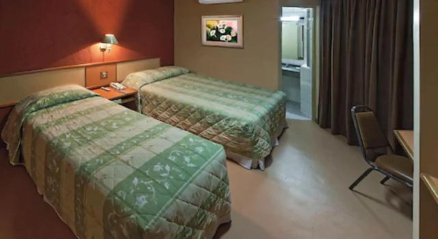 Lira Hotel
