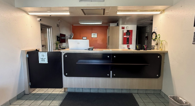 Shasta Vista Inn & Suites, จอง โรงแรม Weed Mount Shasta