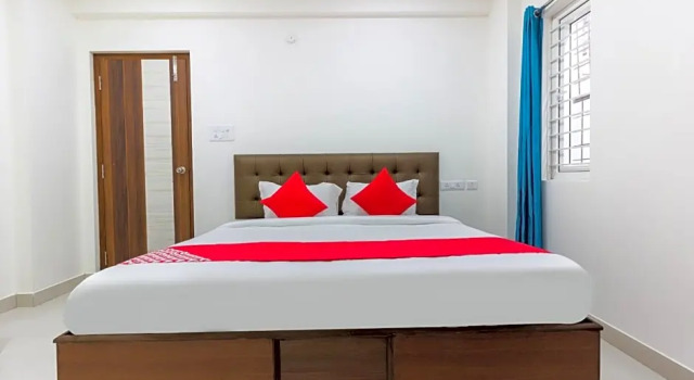 Номер Standard Super Hotel O Qualia Inn Kondapur Near Botanical Garden