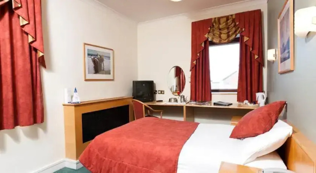 Best Western Pery'S, Book Hotel Limerick Limerick, nær King John's Castle