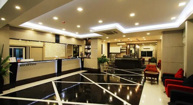 The Contrast i Hotel, Забронировать Отель Плуак Даенг провинция Районг