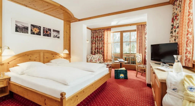 Wanderhotel Taurerwirt, Забронировать Отель Отели Кальс-ам-Гросглоккнер 4 звезды, 4*