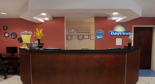 Days Inn Darien, Boek Hotel Darien Georgia