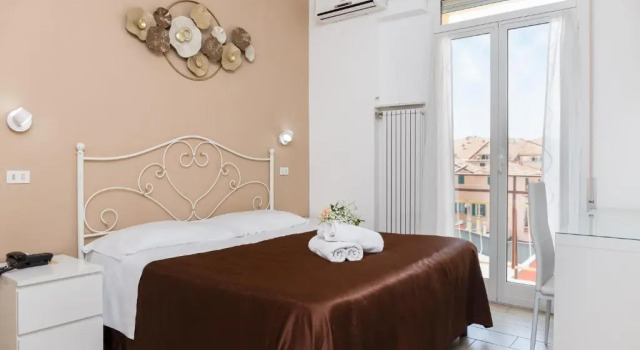 Двухместный номер Standard с балконом Hotel Villa Lina
