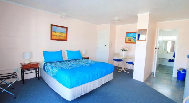 Номер Economy Golden Glow Motel