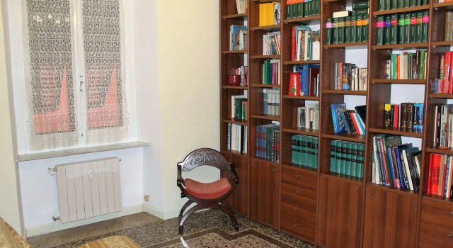 Gabry apartment center and sea, Забронировать Апартаменты/квартира Отели Генуи с парковкой, рядом с Станция метро Sarzano/Sant'Agostino, Парковка