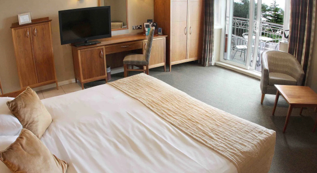 Harbour Heights Hotel
