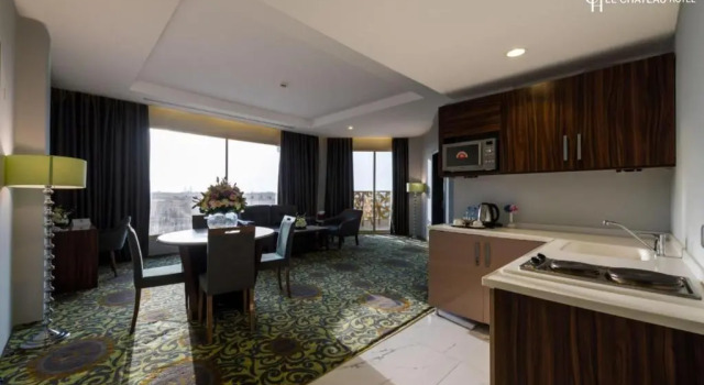 Люкс LeChateau Boutique Hotel