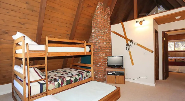 Bear Tree Hideaway 1510 by RedAwning, Rezerwuj Hotel Big Bear Lake Stany Zjednoczone
