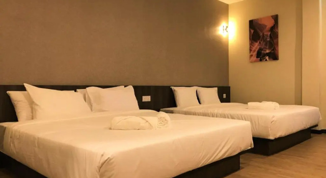 Lüks dört kişilik oda Gergasi Inn